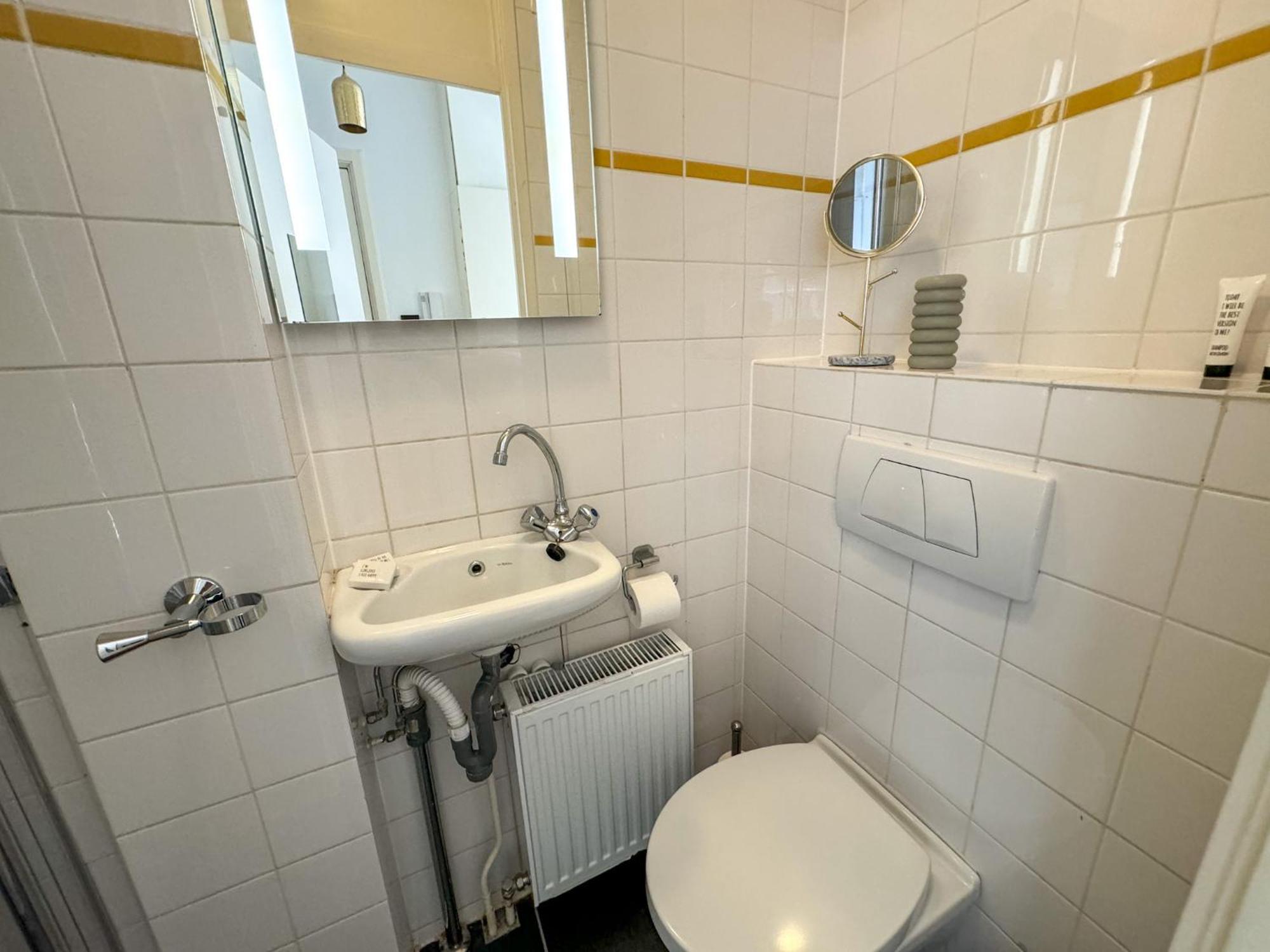 Yourbnb Suites Haarlemmerstraat Amsterdam Extérieur photo
